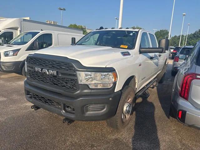 2020 RAM 2500 Tradesman Crew Cab 4X4 8 Box