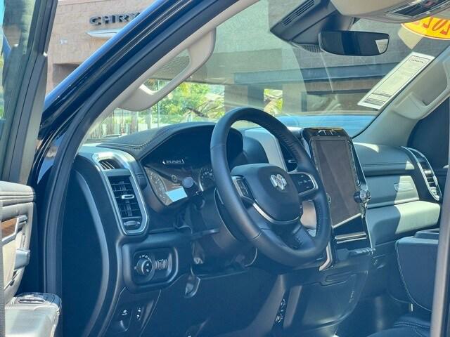 2022 RAM 1500 Laramie Crew Cab 4x4 57 Box