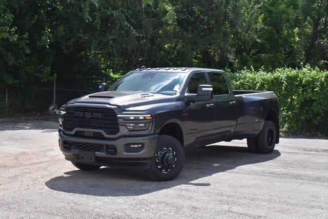 2025 RAM Ram 3500 RAM 3500 LARAMIE CREW CAB 4X4 8 BOX