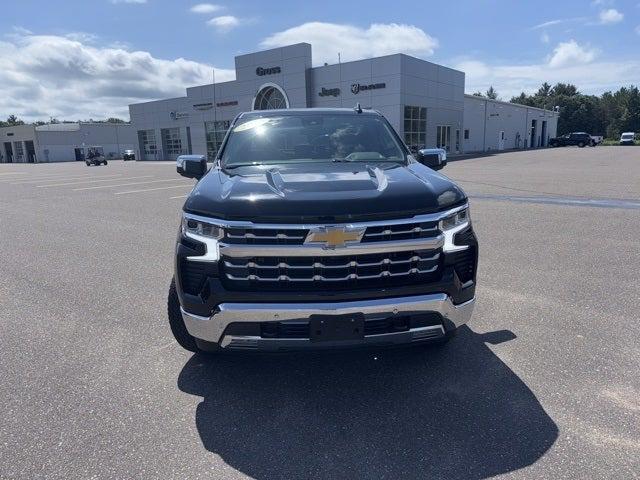 2022 Chevrolet Silverado 1500 4WD Crew Cab Short Bed LTZ