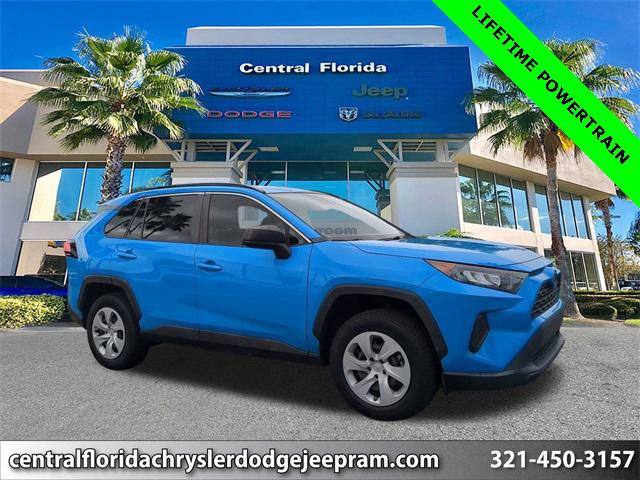 2020 Toyota RAV4 LE