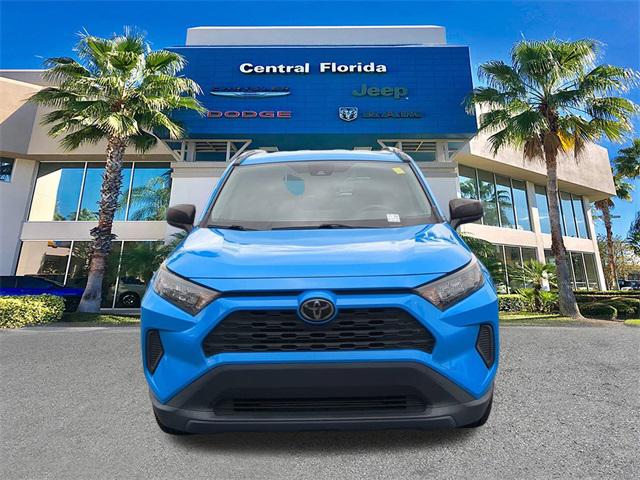 2020 Toyota RAV4 LE