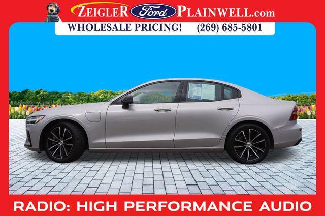 2023 Volvo S60 Recharge Plug-In Hybrid T8 Plus Dark Theme 2023 Volvo S60 Recharge Plug-In Hybrid T8 Plus Dark Theme