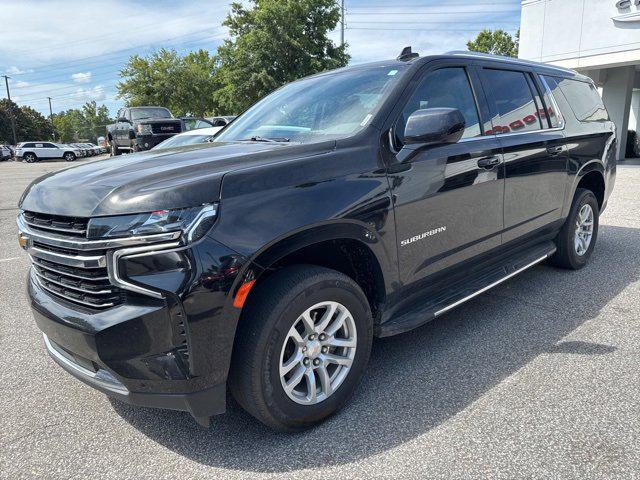 2024 Chevrolet Suburban 2WD LT