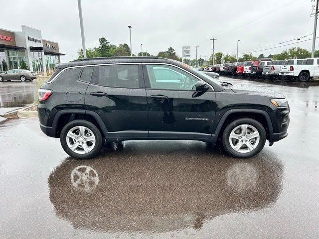 2024 Jeep Compass Latitude 4x4 2024 Jeep Compass Latitude 4x4