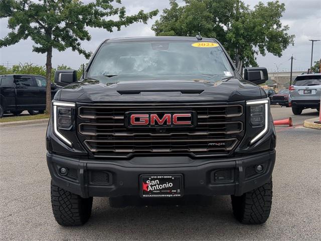 2023 GMC Sierra 1500 4WD Crew Cab Short Box AT4X