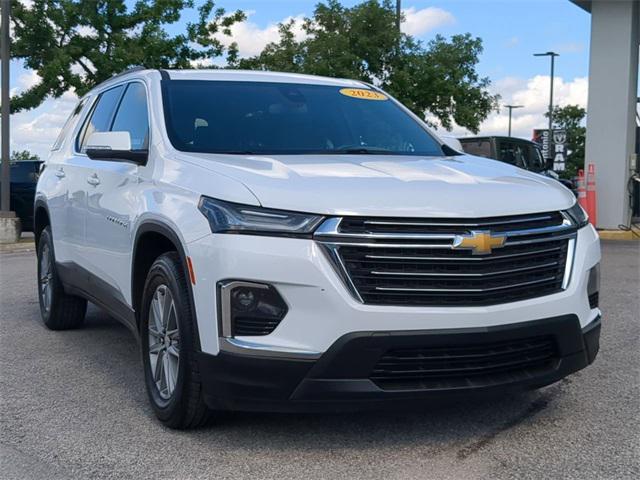 2023 Chevrolet Traverse AWD LT Leather