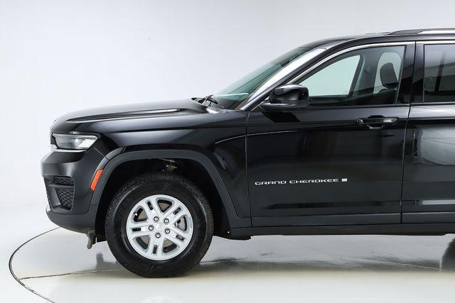 2023 Jeep Grand Cherokee Laredo 4x4
