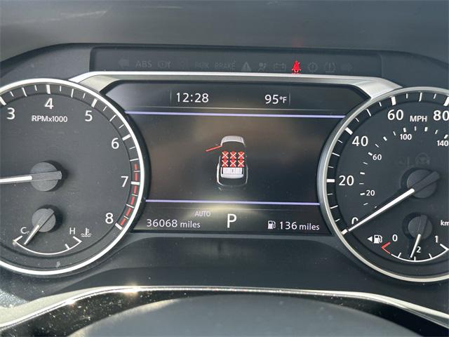 2023 Nissan Pathfinder SL 4WD