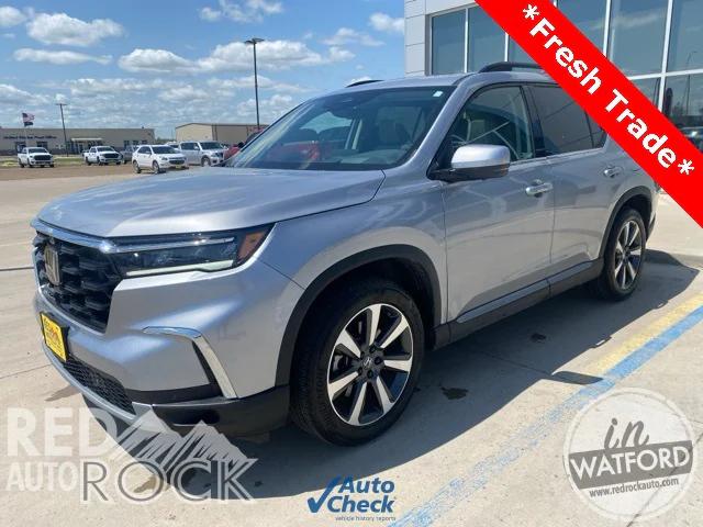 2023 Honda Pilot AWD Elite