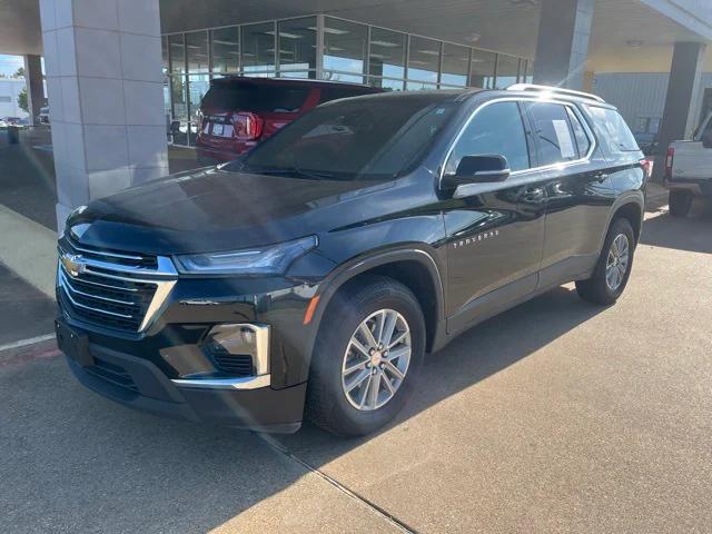 2023 Chevrolet Traverse AWD LT Leather