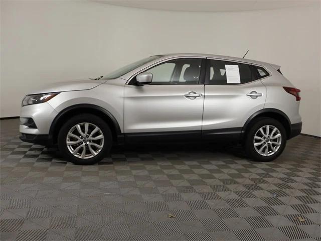 2022 Nissan Rogue Sport S FWD Xtronic CVT