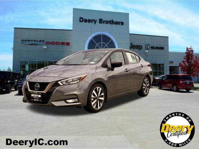 2020 Nissan Versa SR Xtronic CVT