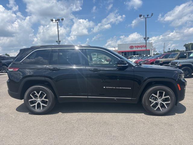 2025 Jeep Grand Cherokee GRAND CHEROKEE LIMITED 4X4