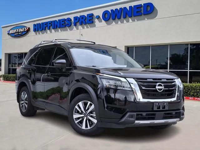 2024 Nissan Pathfinder SL FWD