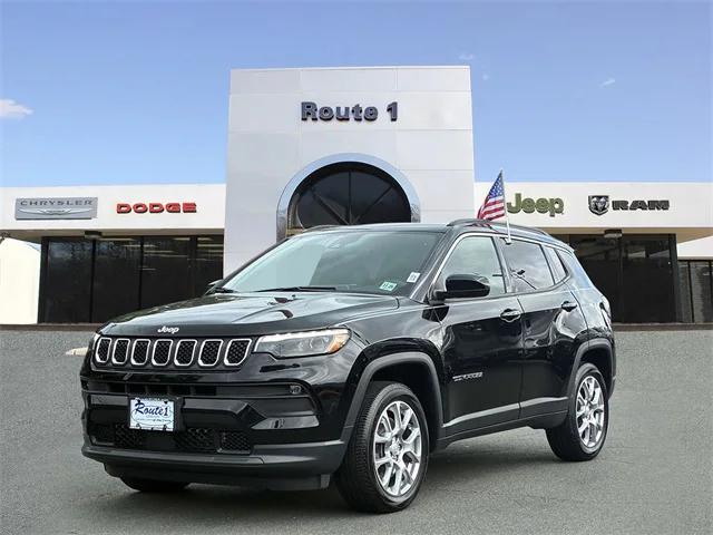 2024 Jeep Compass Latitude Lux FWD