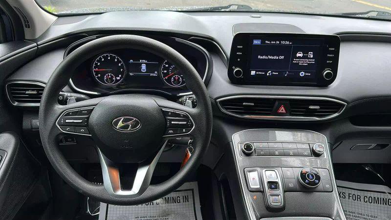2023 Hyundai Santa Fe SE