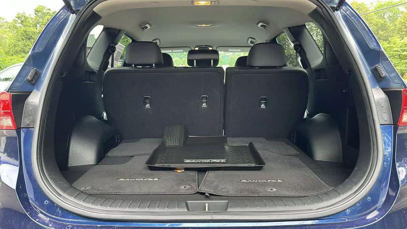 2023 Hyundai Santa Fe SE