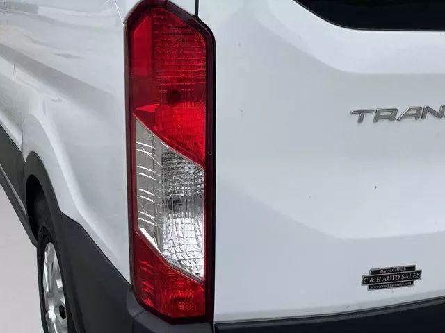 2020 Ford Transit Passenger Wagon XLT