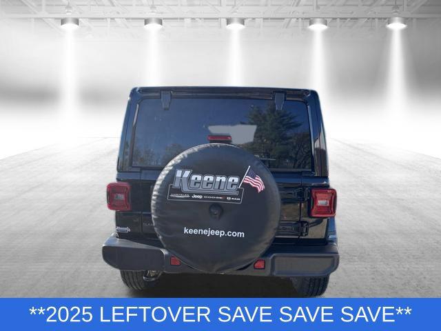 2025 Jeep Wrangler 4-Door Sahara 4x4