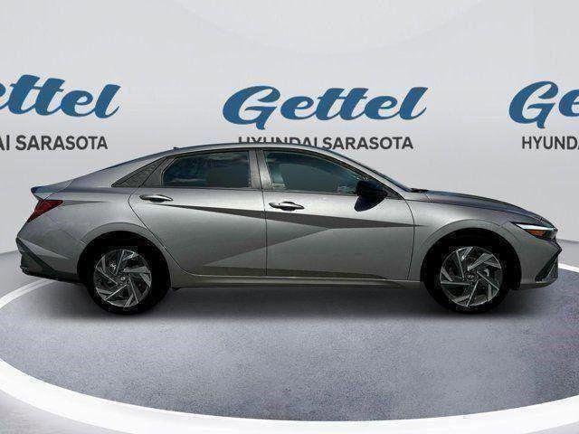 2025 Hyundai Elantra Hybrid SEL Sport