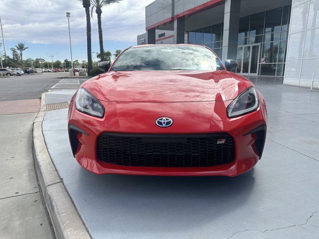 2025 Toyota GR86 Premium