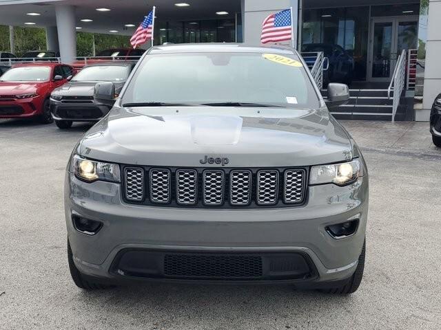 2021 Jeep Grand Cherokee Laredo X 4x4