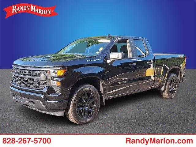 2025 Chevrolet Silverado 1500 4WD Double Cab Standard Bed Custom