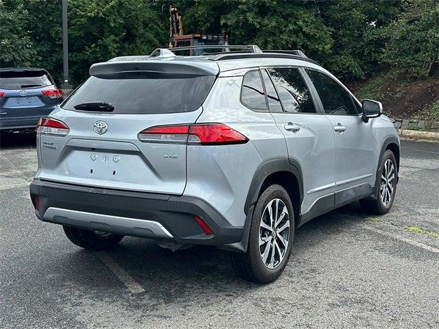2024 Toyota Corolla Cross XLE