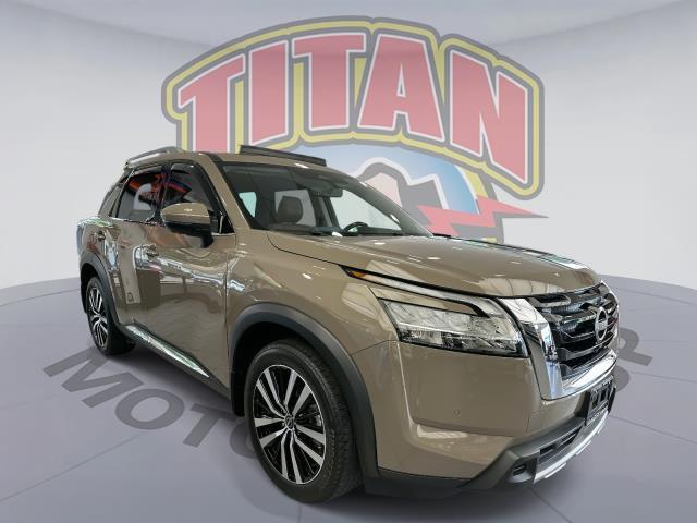 2023 Nissan Pathfinder Platinum 4WD [23]
