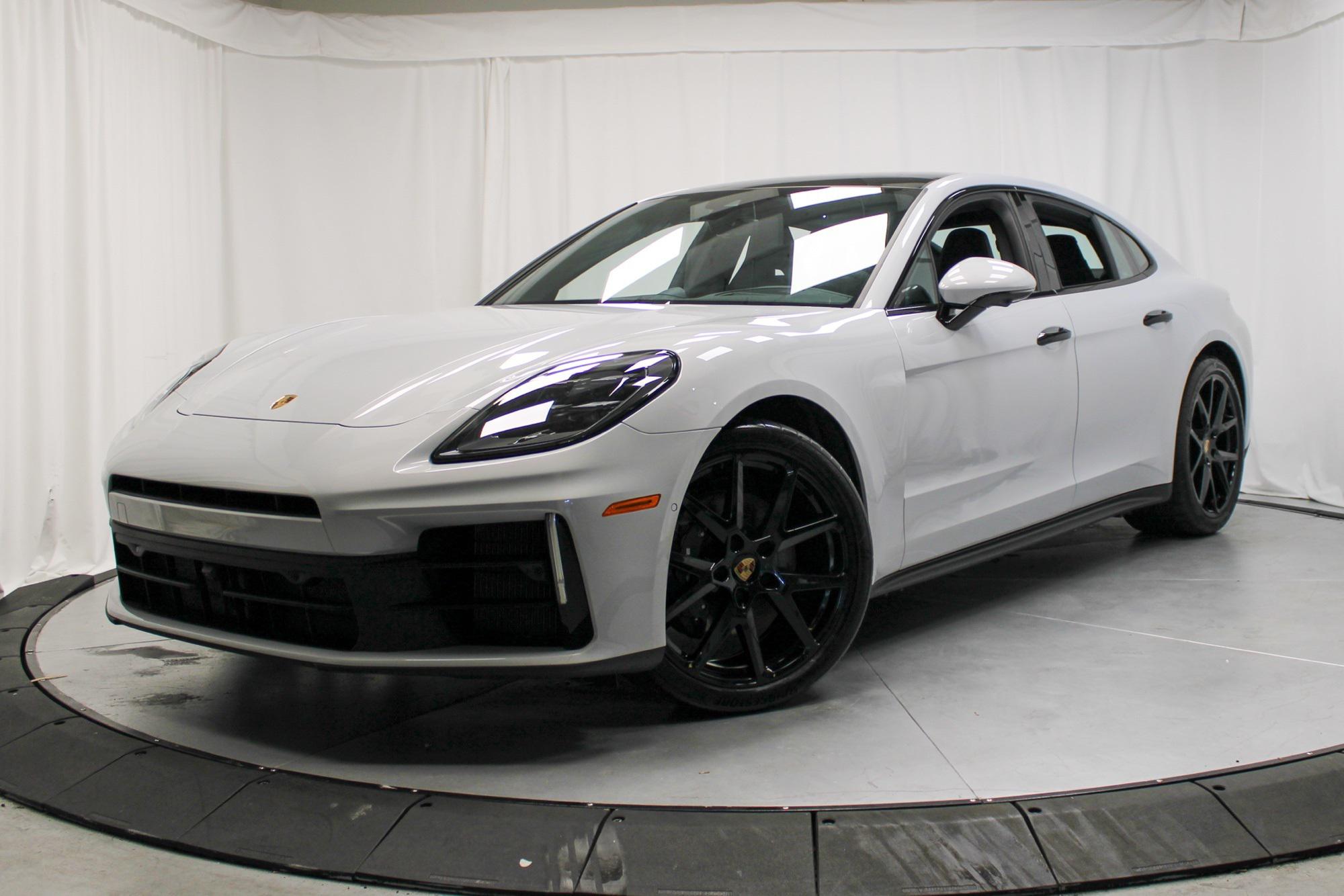 /2025 Porsche Panamera