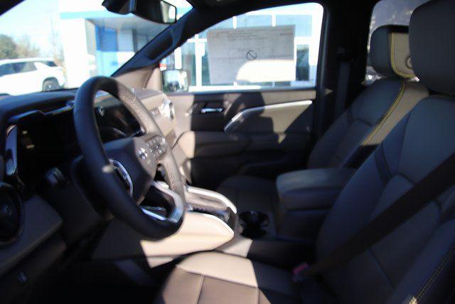 2025 Chevrolet Colorado 4WD ZR2