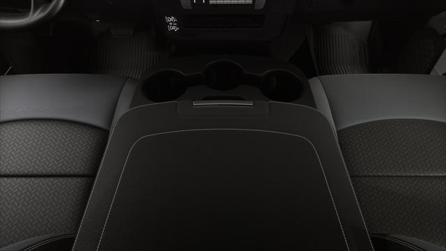 2026 RAM Ram 5500 Chassis Cab RAM 5500 TRADESMAN CHASSIS CREW CAB 4X4 84 CA