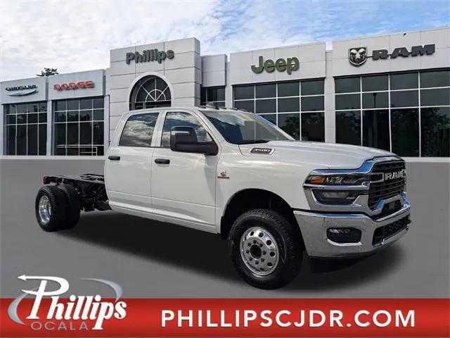 2026 RAM Ram 3500 Chassis Cab RAM 3500 TRADESMAN CREW CAB CHASSIS 4X4 60 CA 2026 RAM Ram 3500 Chassis Cab RAM 3500 TRADESMAN CREW CAB CHASSIS 4X4 60 CA