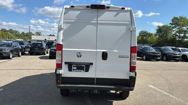 2026 Ram ProMaster Cargo Van SLT High Roof 136" WB