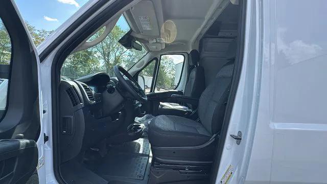 2026 Ram ProMaster Cargo Van SLT High Roof 136" WB