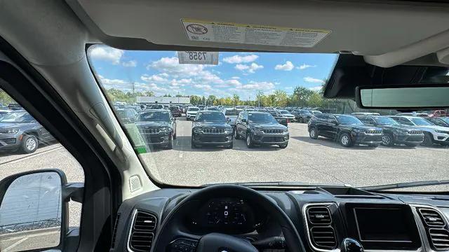 2026 Ram ProMaster Cargo Van SLT High Roof 136" WB