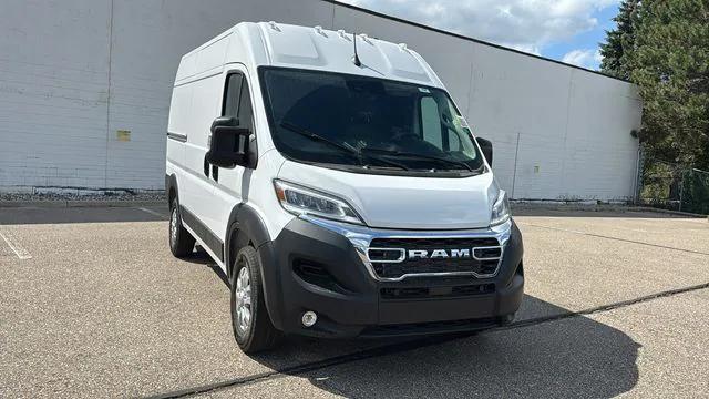 2026 Ram ProMaster Cargo Van SLT High Roof 136 WB