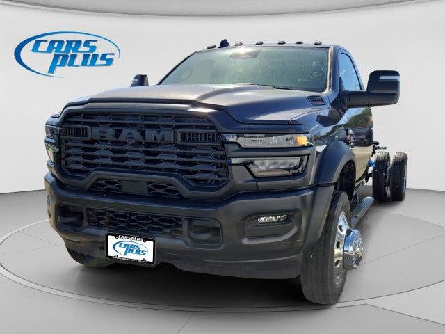 2026 RAM Ram 5500 Chassis Cab RAM 5500 TRADESMAN CHASSIS REGULAR CAB 4X4 108 CA
