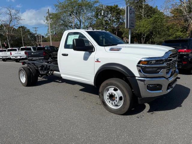 2026 RAM Ram 5500 Chassis Cab RAM 5500 TRADESMAN CHASSIS REGULAR CAB 4X4 84 CA 2026 RAM Ram 5500 Chassis Cab RAM 5500 TRADESMAN CHASSIS REGULAR CAB 4X4 84 CA