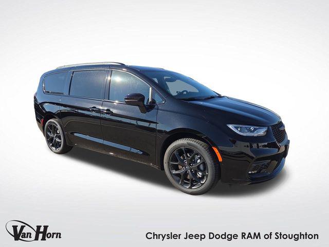 2026 Chrysler Pacifica PACIFICA LIMITED AWD