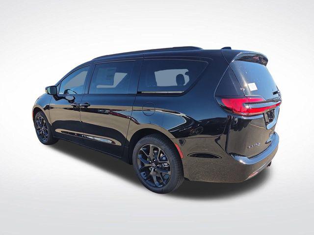 2026 Chrysler Pacifica PACIFICA LIMITED AWD