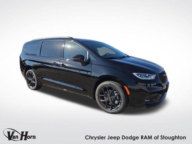 2026 Chrysler Pacifica PACIFICA LIMITED AWD