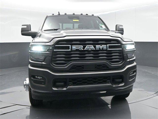 2026 RAM Ram 3500 RAM 3500 BIG HORN CREW CAB 4X4 8 BOX