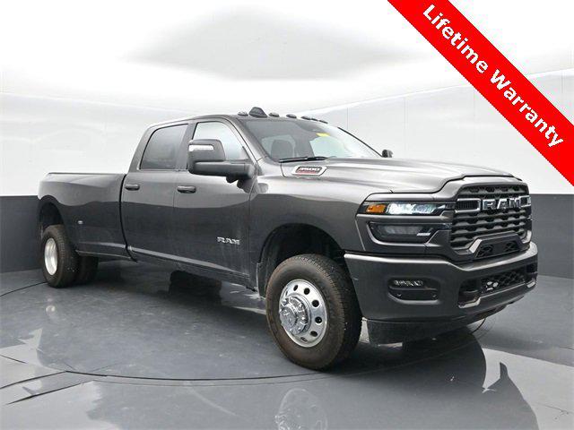 2026 RAM Ram 3500 RAM 3500 BIG HORN CREW CAB 4X4 8 BOX