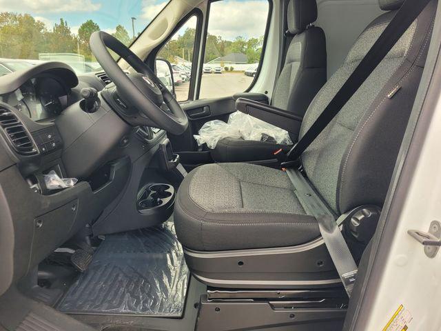 2026 RAM Ram ProMaster RAM PROMASTER 1500 TRADESMAN CARGO VAN LOW ROOF 136 WB