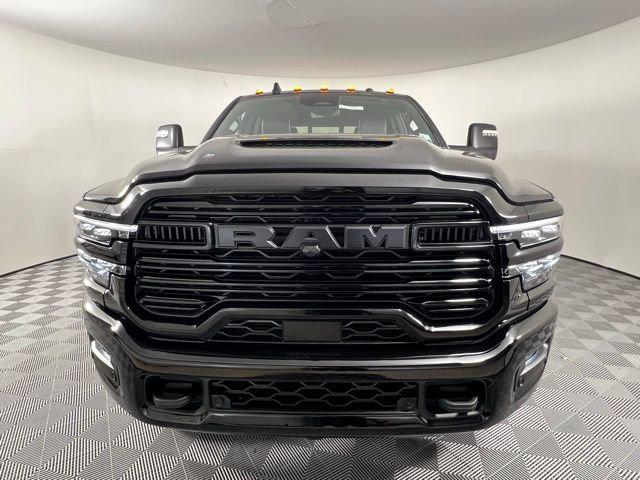 2026 RAM Ram 3500 RAM 3500 LARAMIE CREW CAB 4X4 8 BOX