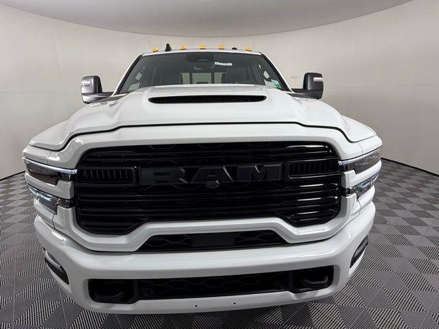 2026 RAM Ram 3500 RAM 3500 LARAMIE CREW CAB 4X4 8 BOX 2026 RAM Ram 3500 RAM 3500 LARAMIE CREW CAB 4X4 8 BOX