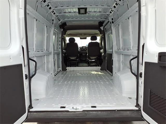 2026 Ram ProMaster Cargo Van Tradesman High Roof 159" WB w/Pass Seat