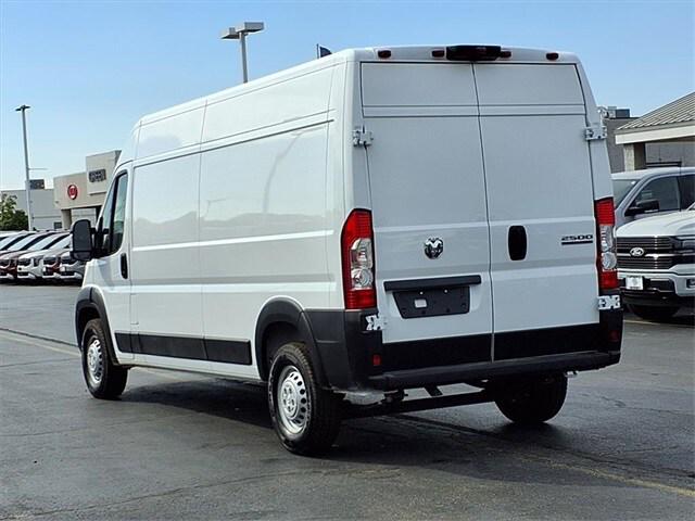 2026 Ram ProMaster Cargo Van Tradesman High Roof 159" WB w/Pass Seat